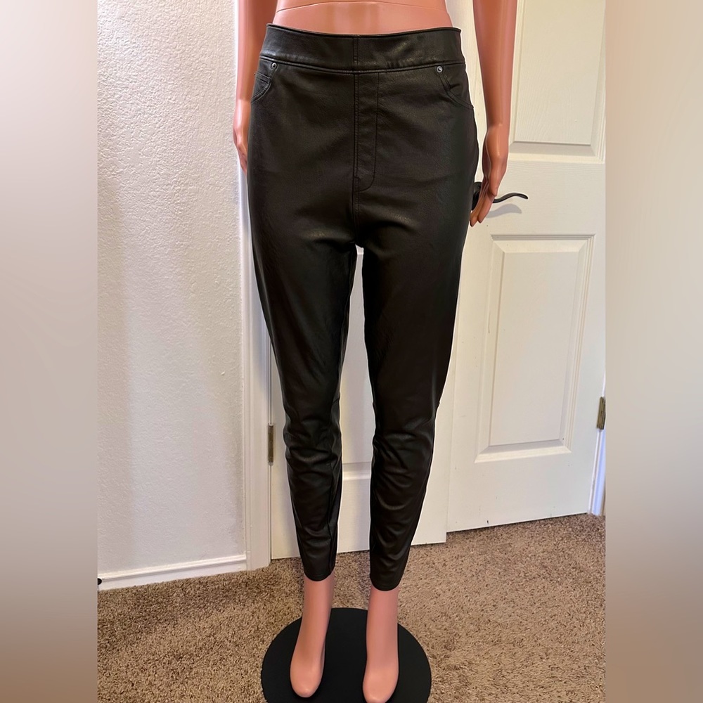 Spanx - Leather-Like Ankle Skinny Pant